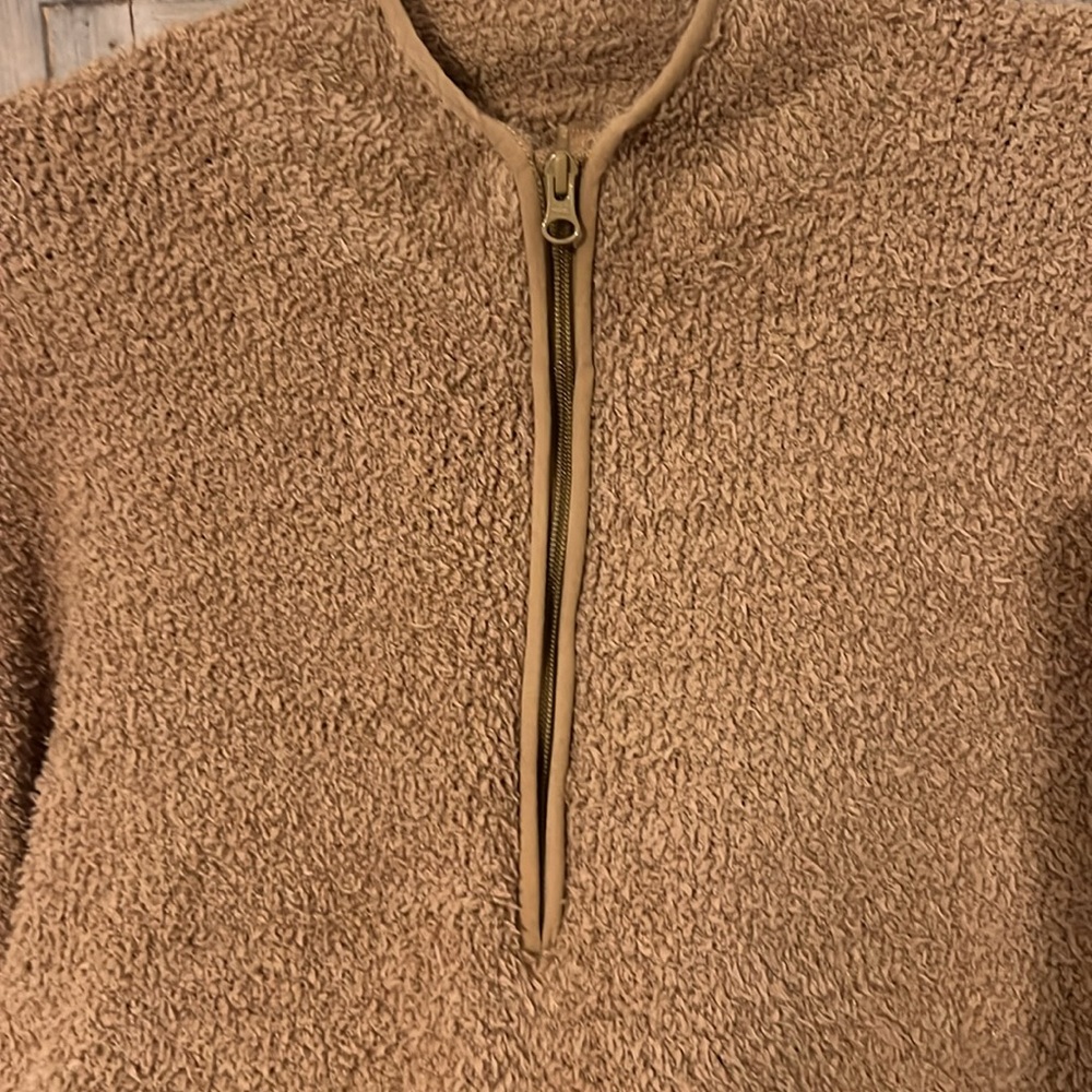 Skims Cropped Pullover - Picture 4 of 6